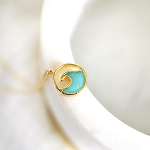 Wave Necklace, Mint Green Gem Stone Wave Pendant Necklace,Surf Pendant Necklace , Dainty Necklace, Birthday Gift, Ocean Wave Necklace