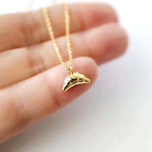 Mini Croissant Necklace, Super Tiny Croissant Pendant Necklace, Birthday Gift, Dainty Necklace, Graduation Gift