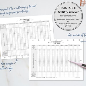 Peut inclure: Suivi de fertilité imprimable pour l'organiseur Classic Happy Planner, 17,8 cm x 24,1 cm. Le suivi est une mise en page horizontale avec une grille pour enregistrer la température corporelle basale. L'image montre deux versions du suivi, l'une avec un poinçon de disque sur le bord supérieur et l'autre avec un poinçon de disque sur le bord inférieur.