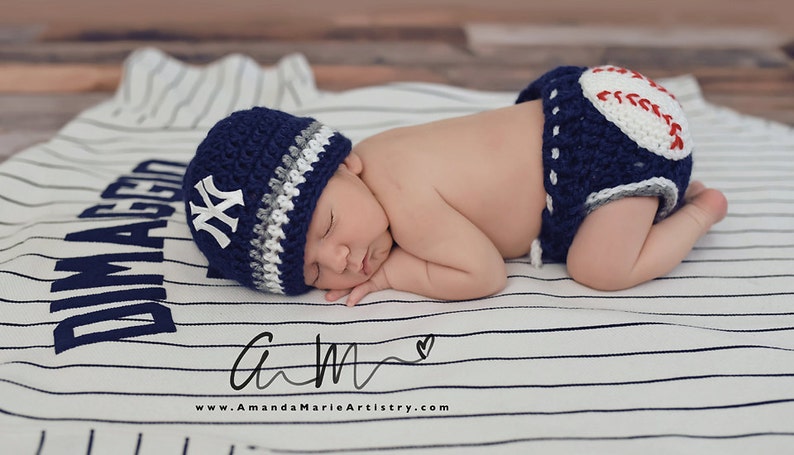 newborn yankee outfit