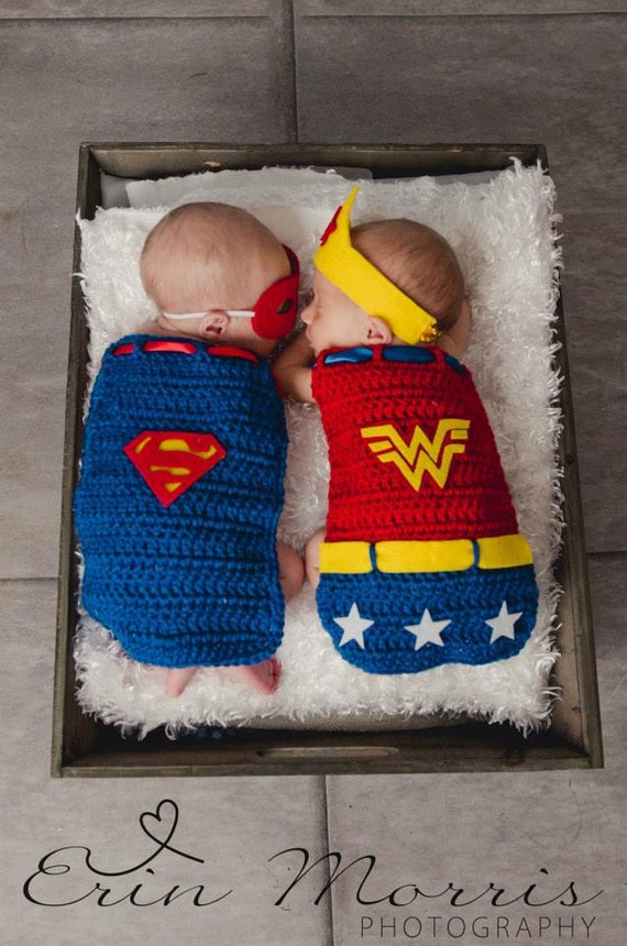 buste Spaans zwaan Buy Crochet Baby Superman Cape & Mask and Wonder Woman Cape and Online in  India - Etsy