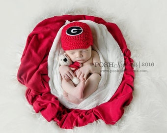 Équipe de football - Crochet Georgia Bulldogs Cap - Chapeau de football pour bébé - cadeau de baby shower au crochet - Bébé nouveau-né Crochet - Bébé garçon / fille