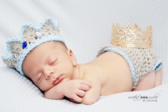 Crochet crown for Photo Prop Newborn Photography Prop Baby Princess Prince Gold