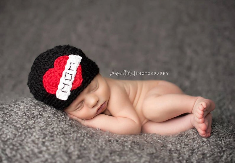 valentines photo prop Tattoo love mom beanie hat....Valentine/'s Love mom hat love Dad Hat -Newborn girl hat infant boy clothes
