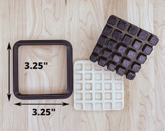 Waffle Detailed Cutter: 3.25"