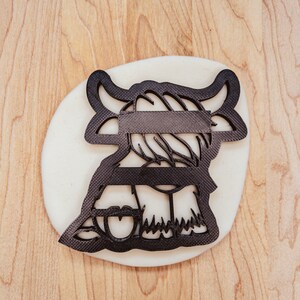 Vaca de las Tierras Altas con corte detallado: Scottish Hairy Coo imagen 3