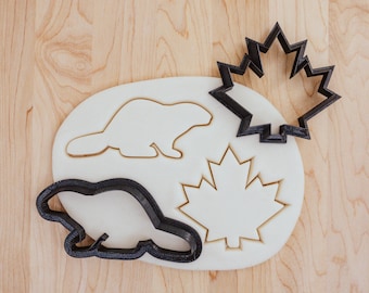 Celebrate Canada!  Beaver and Maple Leaf Outline Cutters Set of 2
