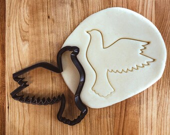 Flying Dove Outline Cutter