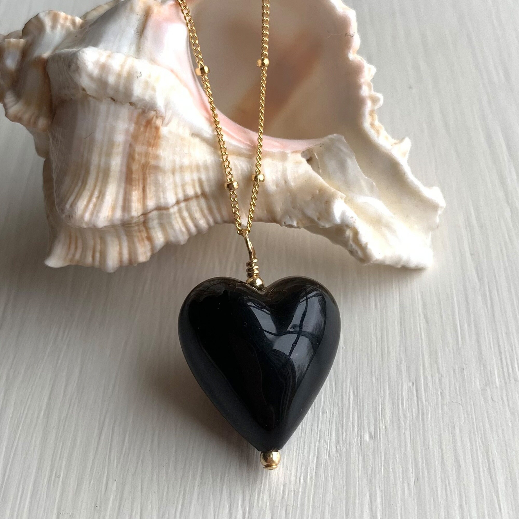 ★PEARLY MORE★ small black heart necklace ChicSilver-Black-Heart-