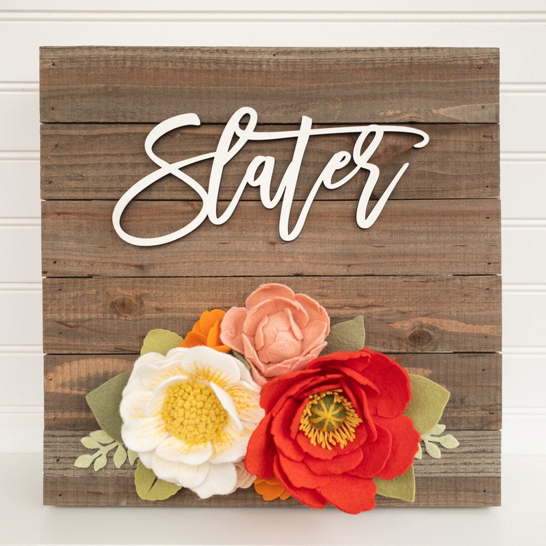 Lasercut Sign Last Name Wood Pallet Sign with Felt Flowers /& Custom Laser Cut Word