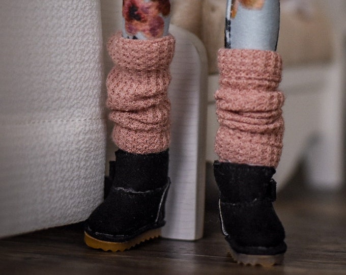 Leg warmers for 1/6 scale doll clothes to fit Poppy Parker or other similar 1/6 fashion doll clothes. Mauve