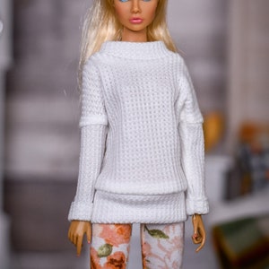 Tunic for 1/6 scale doll clothes to fit Poppy Parker or other similar 1/6 fashion doll clothes. Off white