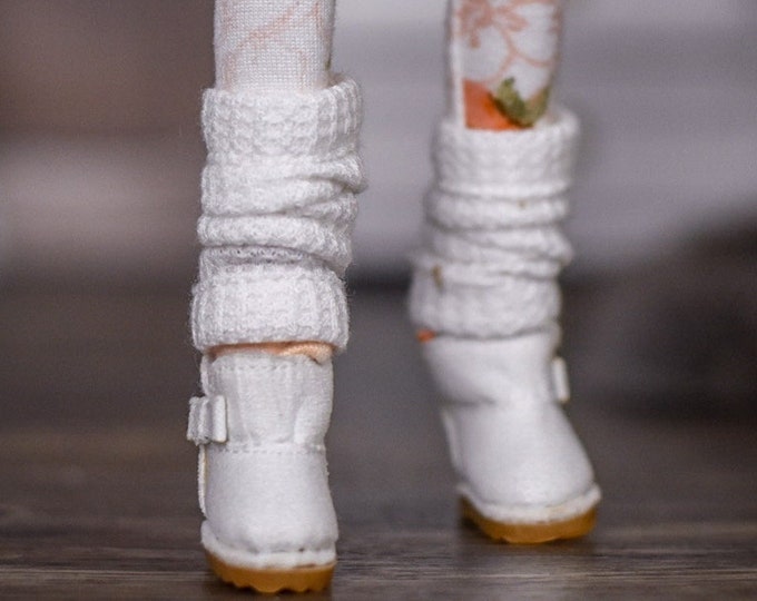 PREORDER Leg warmers for 1/6 scale doll clothes to fit Poppy Parker or other similar 1/6 fashion doll clothes. off white