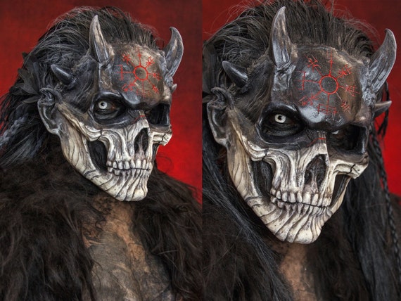 Halloween horror bloody warrior skull mask game horror skull mask