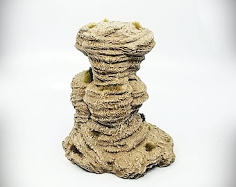 Spires and Plateaus - &quot;Single Spire E&quot; - Wargame Terrain - Miniature Wargaming, tabletop RPG D&D AOS desert rock formation scatter, scenery