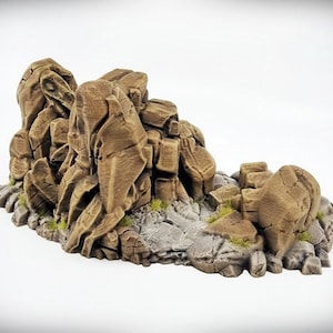 Craggy Hills - &quot;Outcropping B&quot; - Wargame Terrain - Miniature Wargaming, tabletop RPG D&D AOS scatter terrain scenery