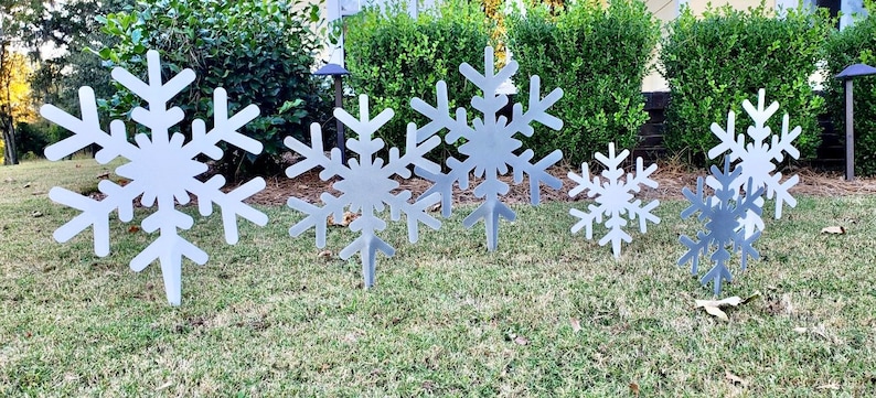 Christmas Snowflake Yard Art and Wall Hanger Bild 2