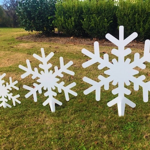 Christmas Snowflake Yard Art and Wall Hanger Bild 1