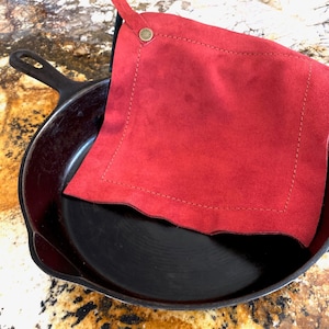 Leather Potholders, colored suede potholder, leather trivet, pot holder, pot holders, hot pad, kitchen mitt, House warming, Wedding gift, image 1