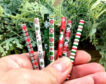 Miniature Christmas wrapping paper 1:12 set , Dollhouse Christmas, Christmas Accessories Wrapping for Dollhouses