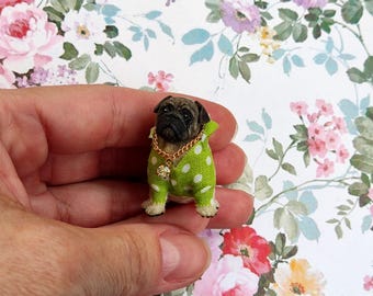 Handmade Polymer Clay Dollhouse Miniature Pug Dog, 1:12 Scale