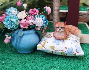 OOAK Dollhouse Miniature Cat, 1:12 Scale Handmade Sculpture