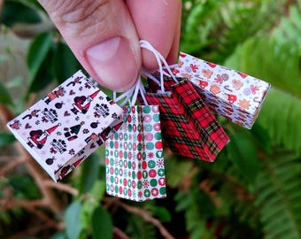 Miniature Christmas Gift Bags, Dollhouse Accessory (4 pcs). Halloween Accessory