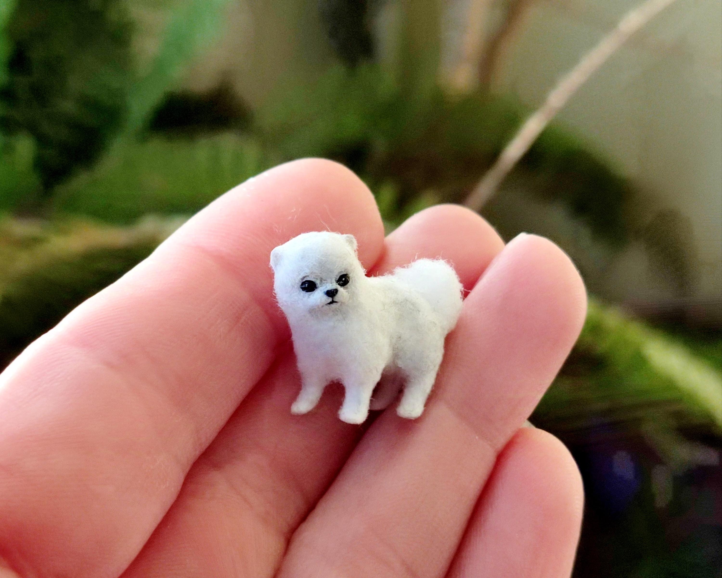 Dollhouse Miniature Pomeranian Puppy in 1:12th, OOAK Handmade