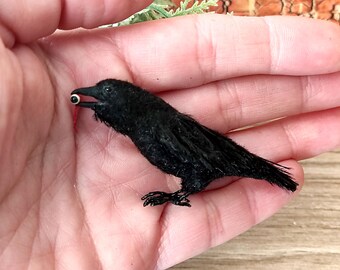 Dollhouse Miniature Black Raven Sculpture in 1:12th, Black crow OOAK