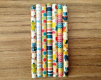 Miniature  wrapping paper 1:12 set of 7 pieces, Dollhouse wrapping paper,  Accessories Wrapping for Dollhouses, Birthday Wrapping Paper