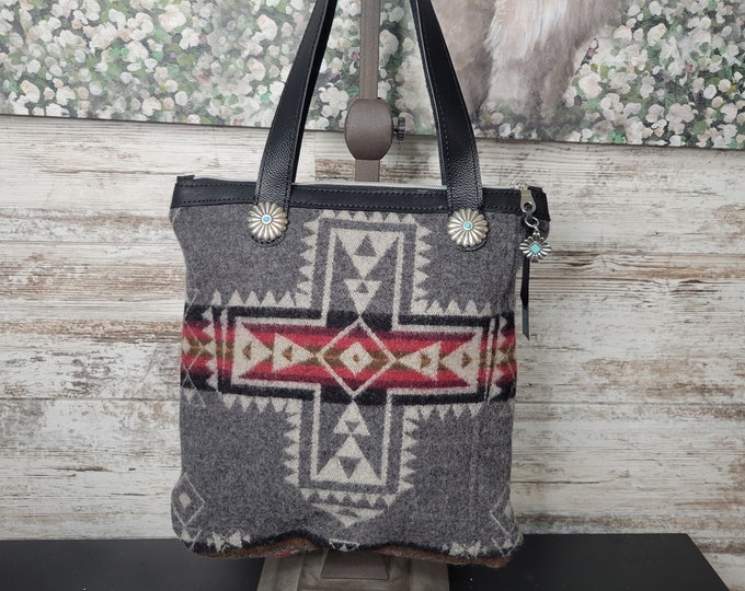 Wool Handbag, PNW Ladies Shoulder Bag, Longhorn Cowhide