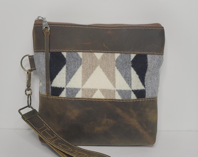 Wristlet Bag, PNW Fabric Leather Cosmetic Bag