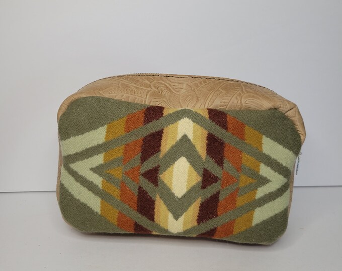 Makeup bag PWN 100% Wool , Dopp Kit Bag, Toiletry Bag, Travel Cosmetic bag