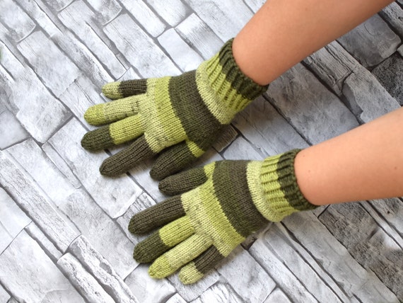 thick wool gloves