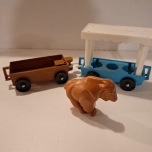 Vtg 1984 Fisher Price Zoo Tram Pieces & Brown Mountain Goat For #916 Train Cart