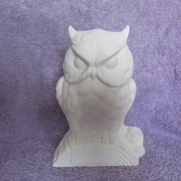 Duncan DM95 Owl Bank - Bisque (Ready to Paint)