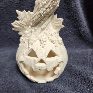 Nowell 2666 Pumpkin with Face Cut Out - Bisque (Ready to Paint)
