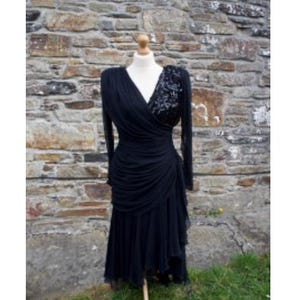 Vintage, década de 1980, Saks Fifth Avenue, Tadashi, talla 8 de EE. UU., mujer, manga larga, suelto, noche, vestido, detalle de lentejuelas negras, alta costura, esposa