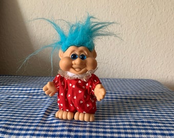 Vintage, 1991, années 1990, ITB, cheveux bleus, troll, poupée, figurine, en rouge et blanc, cœur, costume, rétro, bas de Noël, père Noël secret, cadeau, maman