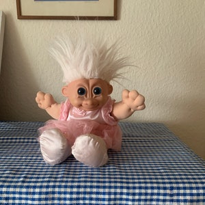 Vintage, Russ, cabelo rosa, corpo macio, bailarina, troll, boneca, figura, vestido rosa, chinelos, retrô, enchimento de meia, Papai Noel secreto, presente