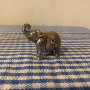 Vintage, Miniature, Silver Metal, Pewter, Elephant, Pill Pot, Keepsake, Figurine, Collectible, Display, Gift, Retro, Wife, Daughter, Mother