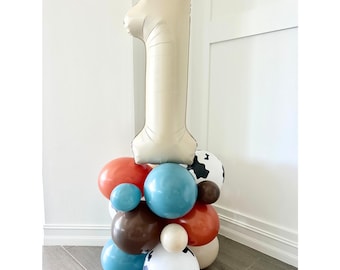 First Rodeo Balloon Tower Kit: Cow Print Party Decor