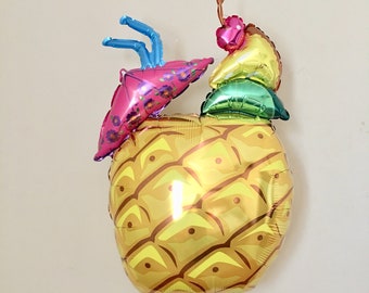 Tropical Pineapple Drink Balloon~Pineapple Balloon~Palm Springs~Bachelorette Party~Luau Decor~Summer Party Drinks~Beach Party~Tropical Drink