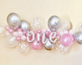 Snowflake Balloon Garland DIY Kit~Winter Onederland Birthday Girl Decorations~Onederland Party~Onederland Balloon~Winter Onederland~Pink