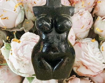 Black Shimmer Curvy Goddess Body Sculpture