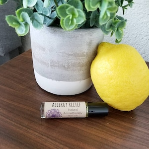 NEW! Seasonal Allergy Relief Aromatherapy Roll-On // Soothing + Anti-Inflammatory Relief