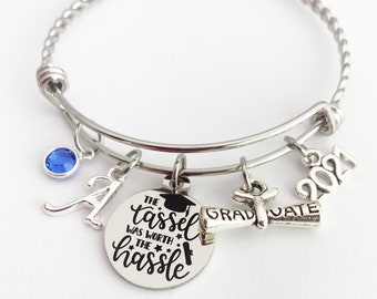 Senior Graduation Gift 2024, Graduate Gift for Her, Graduation Bracelet for Girls, Class of 2024 Gifts Personalized, Grad Gifts for Daughter