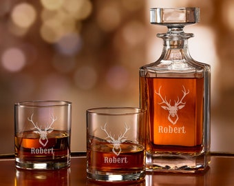 Hunter Decanter Set, Personalized Deer Hunting Gift Set, Deer Decanter, Whiskey Bourbon Decanter, Etched Rocks Glasses, Hunter Decanter