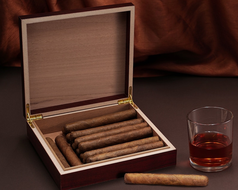 Personalized Groomsman Cigar Box Best Man Proposal Groomsman Keepsake Wood Cigar Box with Humidor Groomsman Gift image 4