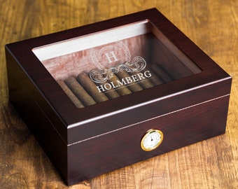 Wedding Cigar Box, Etched Stogie Box, Groomsman Groomsmen Gifts, Initial Monogram, Wedding Party, Wood Cigar, Custom Humidor